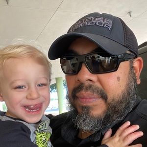 Meet your Posher, Roberto